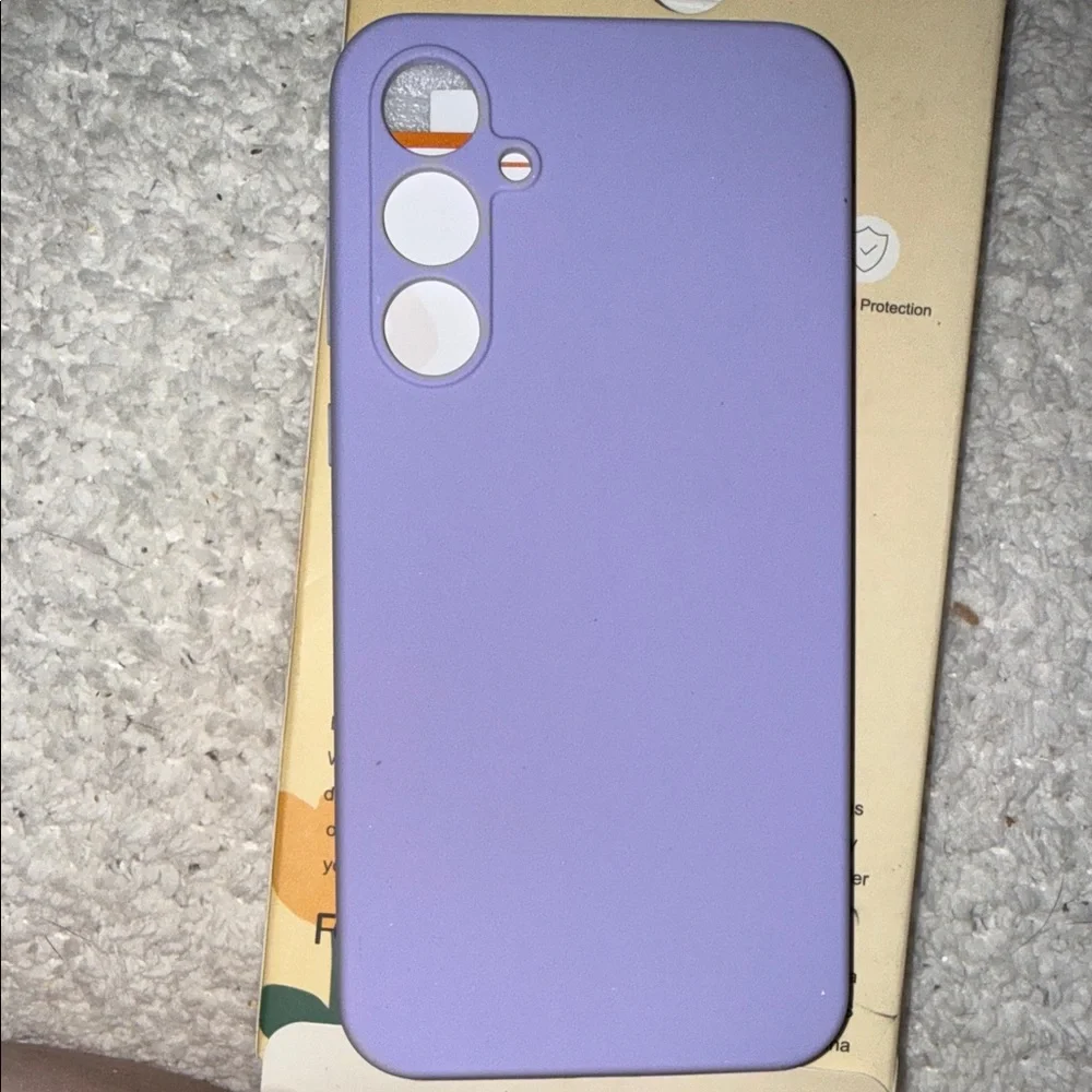 Samsung Galaxy S24 FE Lavender Silicone Cover